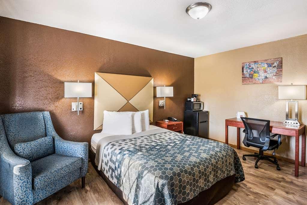 Econo Lodge Oskaloosa Стая снимка