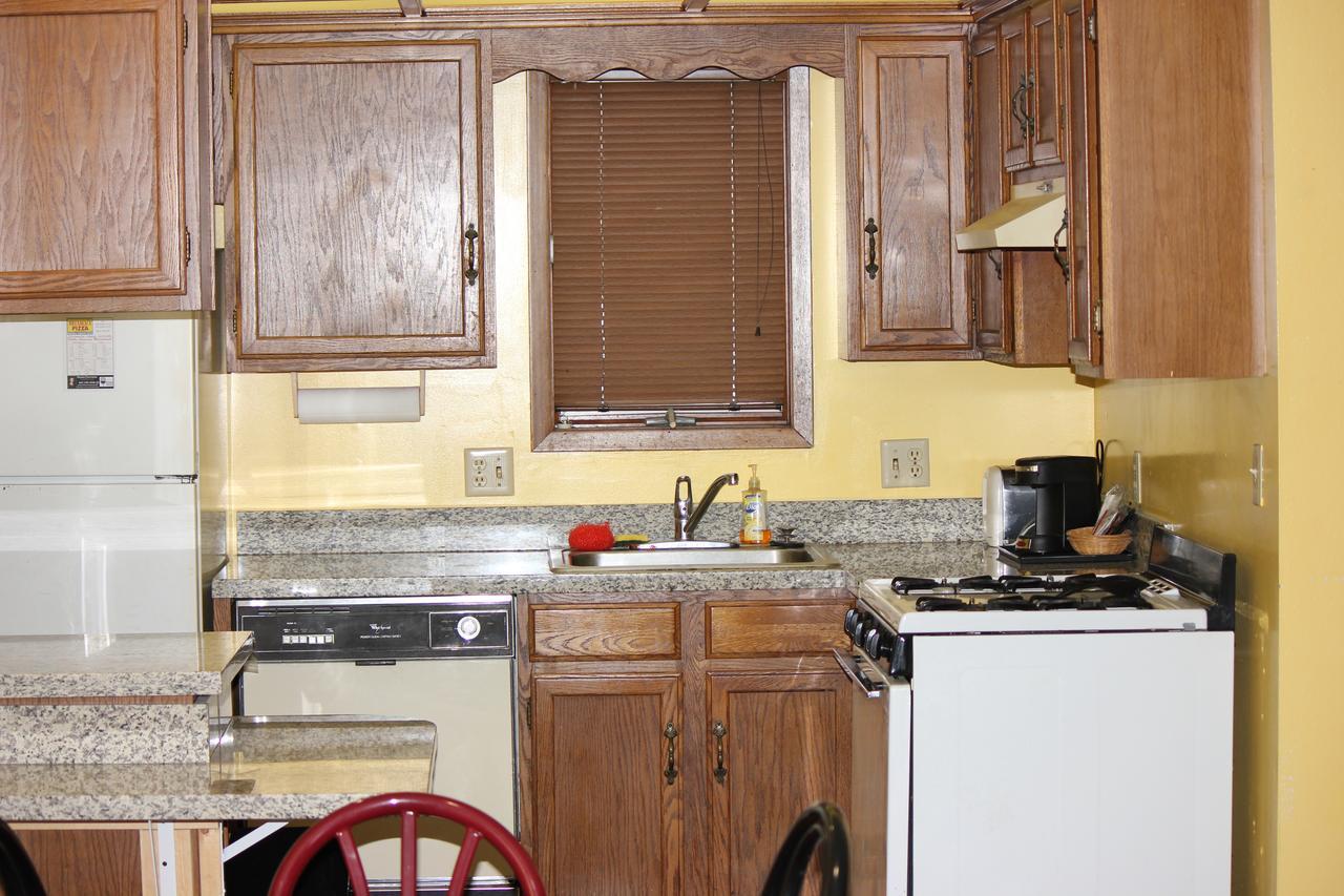 Econo Lodge Oskaloosa Екстериор снимка